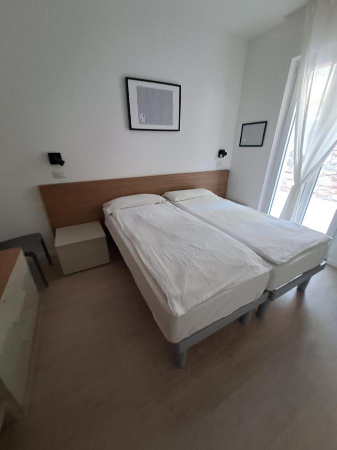 Appartamenti Elisabeth Brenzone sul Garda Exterior photo